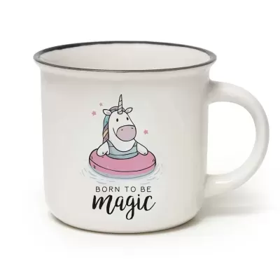Caneca branca com ilustração de unicórnio e texto Born to be magic