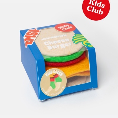 Caixa azul com meias para crianças em cores variadas embalada como cheeseburger