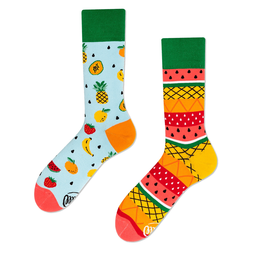 MEIAS MANY MORNINGS - Tutti Frutti Par de meias coloridas com padrão de frutas