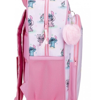 Mochila infantil rosa com padrão de personagens e pendente de bola de pêlo