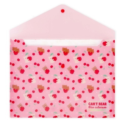 Envelope plástico cor-de-rosa com padrão de ursos e cerejas