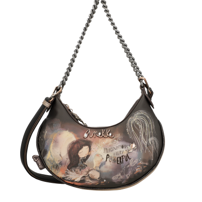 Mala de mão castanho escuro com desenho colorido e texto, alça de corrente prateada
