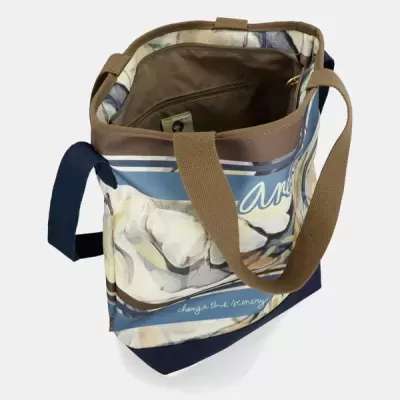 Saco de ombro estampado azul, bege e castanho com alças castanhas e interior castanho