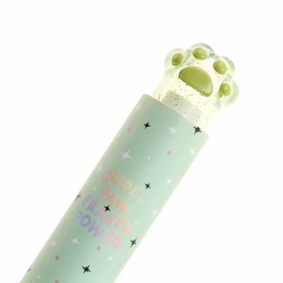Borracha com topo em forma de pata verde translúcida e capa verde com texto e estrelas