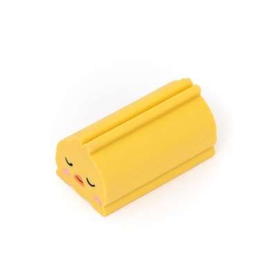 Suporte de smartphone amarelo com rosto de pássaro adormecido.