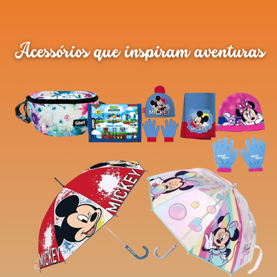 Vários acessórios infantis Disney com bolsas, luvas, gorros e guarda-chuvas coloridos com personagens Mickey e Minnie.