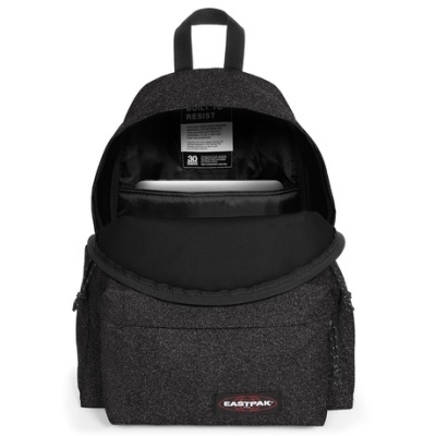 Mochila preta brilhante EASTPAK aberta mostrando compartimento para portátil