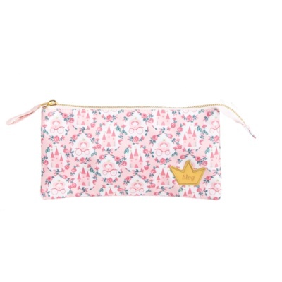 Estojo rosa com padrão de castelos e fecho dourado