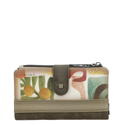 Carteira feminina com padrão colorido e botão de fecho