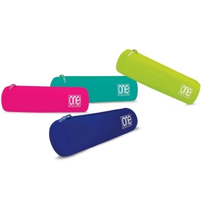 Conjunto de quatro estuches cilíndricos coloridos com fecho