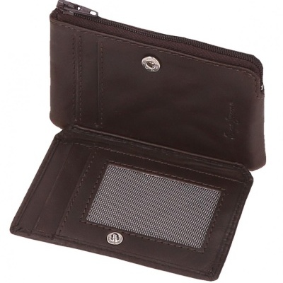 Carteira castanha em pele com fecho de correr e compartimentos para cartões
