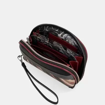 Carteira preta e castanha com padrão de riscas e fecho de correr