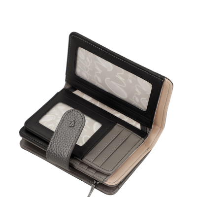 Carteira feminina cinza e bege com compartimentos para cartões e fecho de pressão