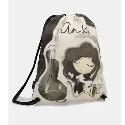Mochila saco branca com estampa de personagem e texto Anekke