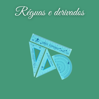 Conjunto de quatro réguas azuis claras com tema espacial sobre fundo verde