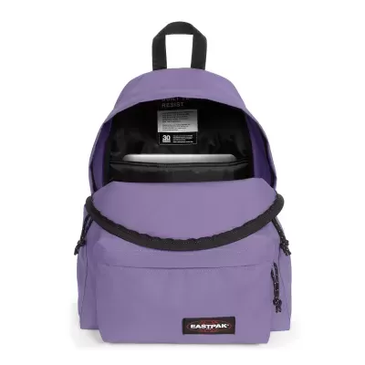Mochila Eastpak roxa aberta com bolso e etiqueta