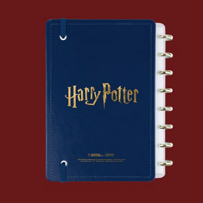 Caderno azul escuro Harry Potter com argolas prateadas