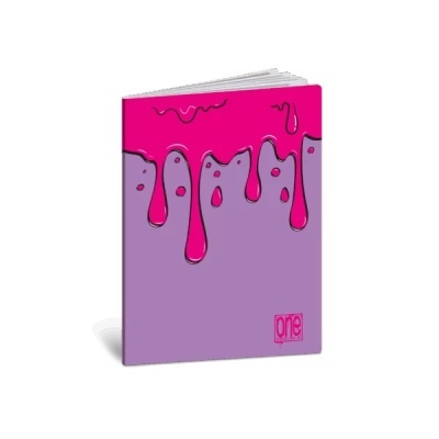 Caderno capa rígida rosa e lilás com padrão de tinta a escorrer