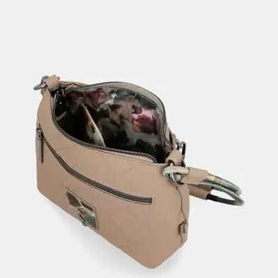 Mala bege com fecho aberto e forro floral