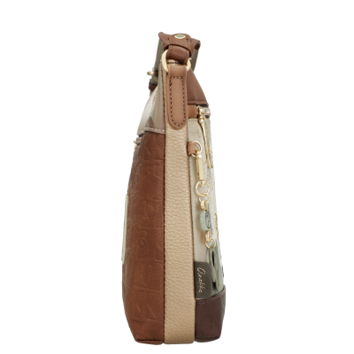 mala de senhora castanha e bege com detalhes dourados