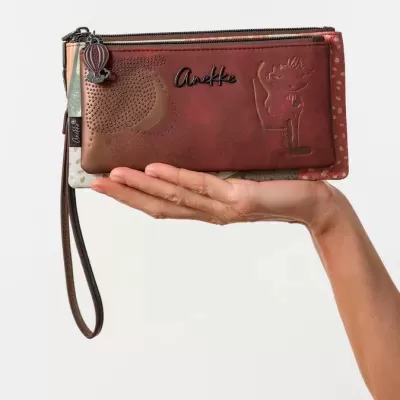 Carteira castanha e bege Anekke com fecho zip e alça de pulso