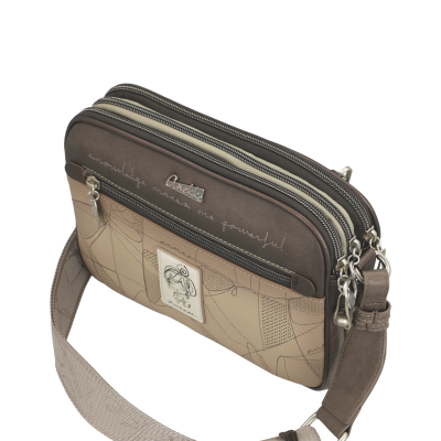 Mala de ombro bege e castanha com três fechos de correr e padrão geométrico