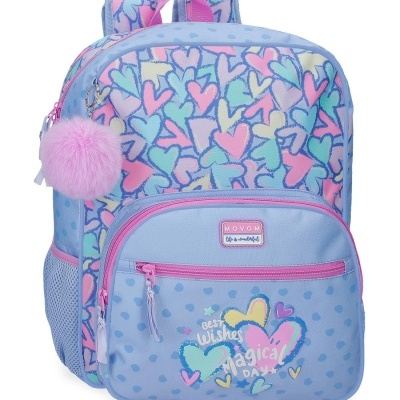 mochila azul com corações coloridos e pompom rosa