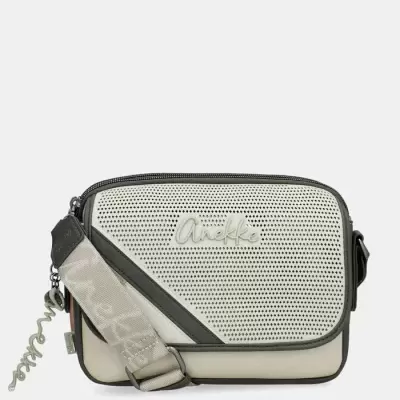 Mala de tiracolo Anekke bege e cinza com textura perfurada e alça larga regulável