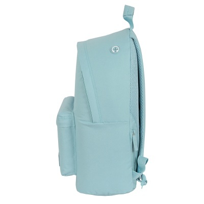 Mochila azul clara vista de lado com bolso frontal e envio