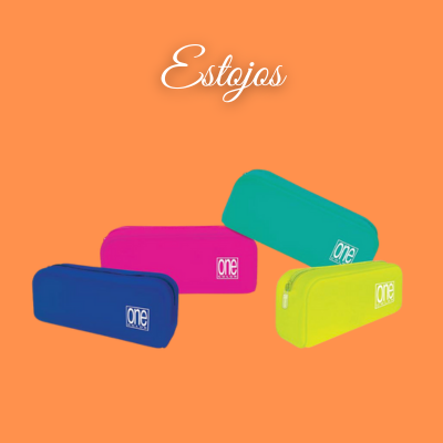Conjunto de quatro estojos coloridos azul, rosa, verde e amarelo com logotipo branco sobre fundo laranja