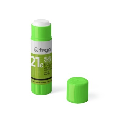Cola em bastão Fegol verde e branco com tampa ao lado