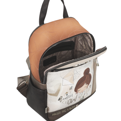 Mochila pequena bicolor com bolso frontal ilustrado e texto motivacional