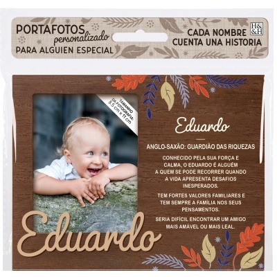 Porta-fotos personalizado de madeira com decoração floral e texto sobre o nome Eduardo