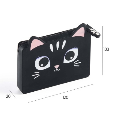 Estojo preto com rosto de gato e orelhas, fecho de correr com puxador escrito BYE.