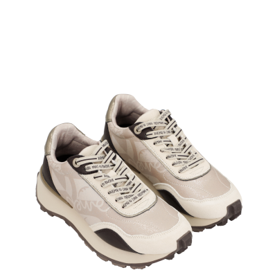 Sapatilhas bege com castanho e atacadores com texto POWER