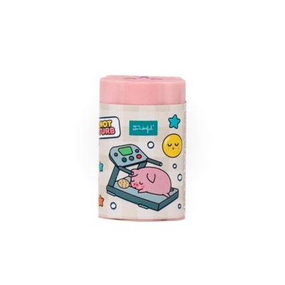 Apontador rosa com desenho divertido de porco a dormir numa passadeira e texto DO NOT DISTURB.