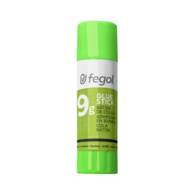 Cola em bastão verde com rótulo branco e verde Fegol