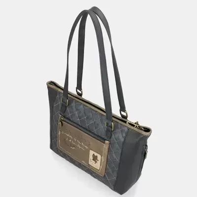 Mala de mão cinza com bolso frontal bege e alças duplas pretas