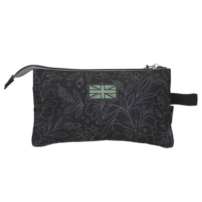Estojo preto com padrão floral e patch da bandeira do Reino Unido