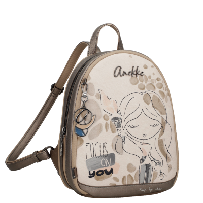 Mochila pequena bege com ilustração e texto Anekke