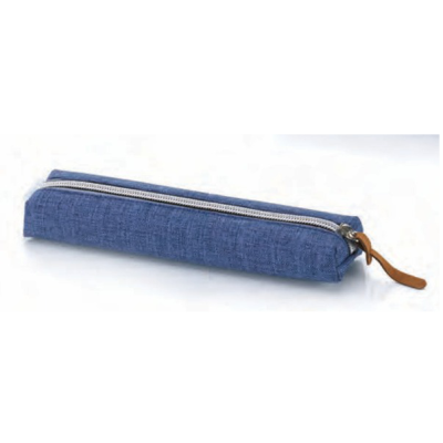 Estojo azul com fecho cinzento e puxador castanho