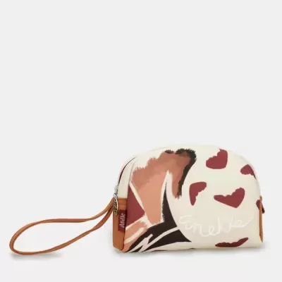 Necessaire com padrão abstrato em tons castanhos, creme e vinho e alça castanha