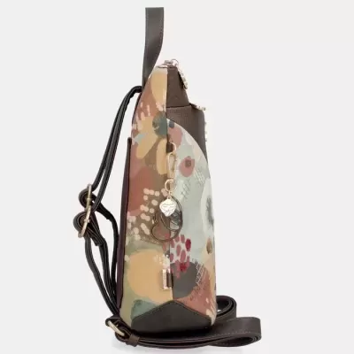 Mochila com padrão floral abstrato e detalhes em couro castanho escuro