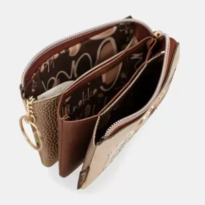 Carteira castanha e bege com interior forrado e fechos zip
