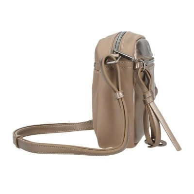 Mala pequena de tiracolo bege com fecho metálico e alça ajustável