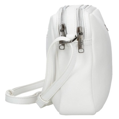 Mala branca com fechos prateados e alças ajustáveis