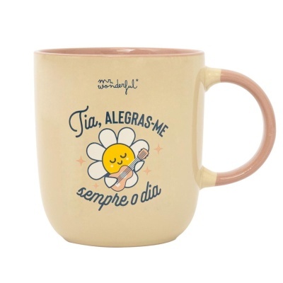 Caneca em cerâmica bege com texto e ilustração de flor amarela com guitarra