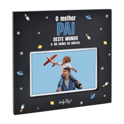 Moldura preta com texto para Pai e desenho de planetas e foguetões