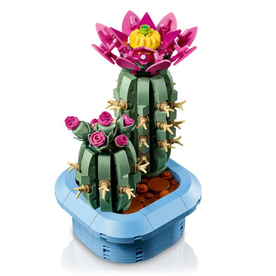 Cactos de LEGO com flores num vaso azul