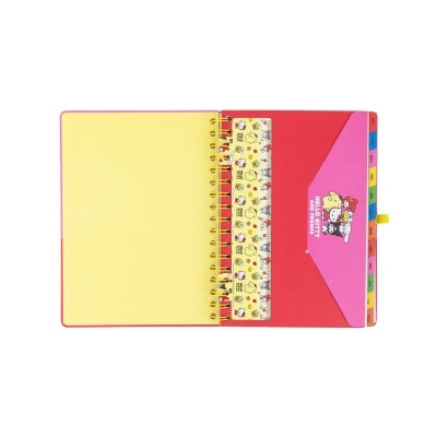 Caderno de argolas Hello Kitty aberto com páginas amarelas e bolso rosa